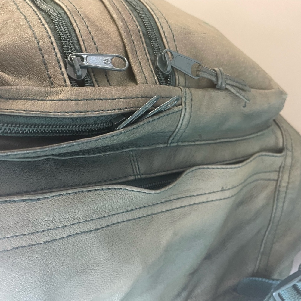 Wilson’s Green Leather Backpack - image 3